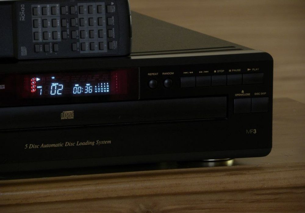 DENON DCM-280 CD播放机
