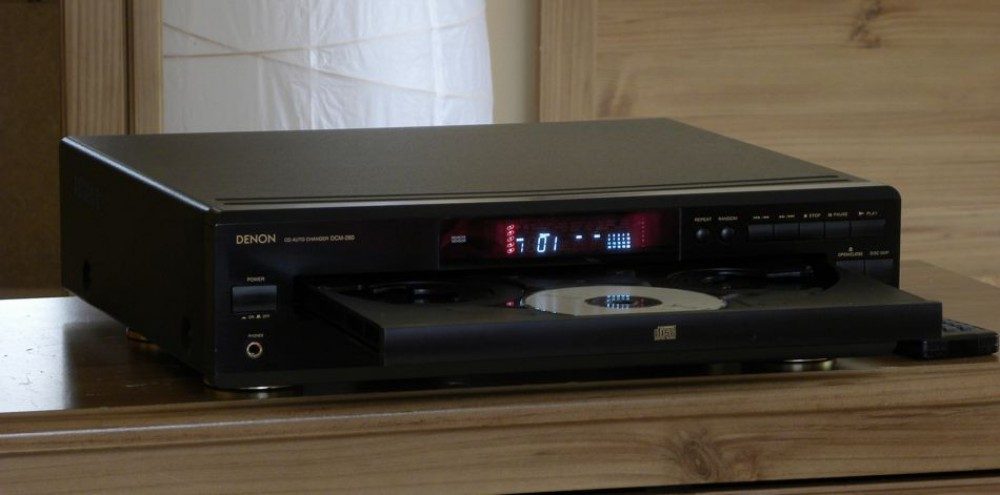 DENON DCM-280 CD播放机