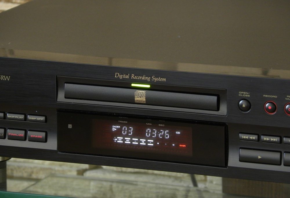 PIONEER PDR-555RW CD播放/录音机