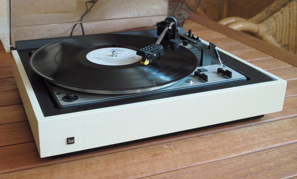 Dual 1226 Record Player