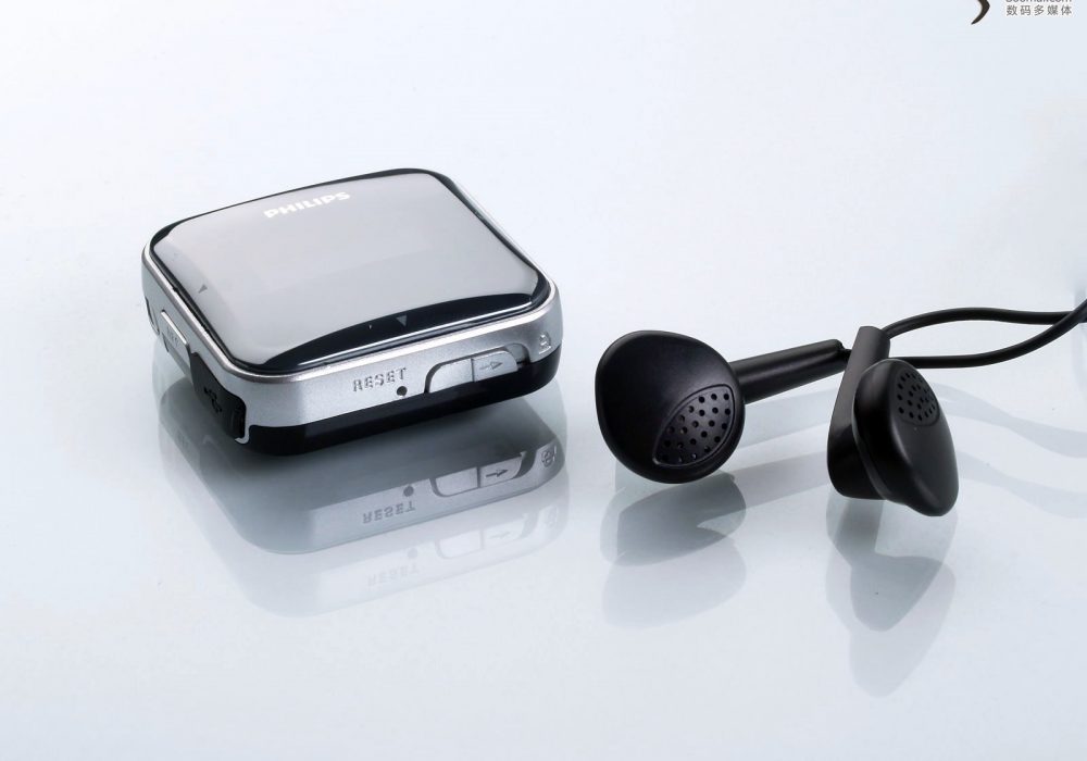 Philips飞利浦 GoGear SA028 便携式数字播放器-与原配耳机