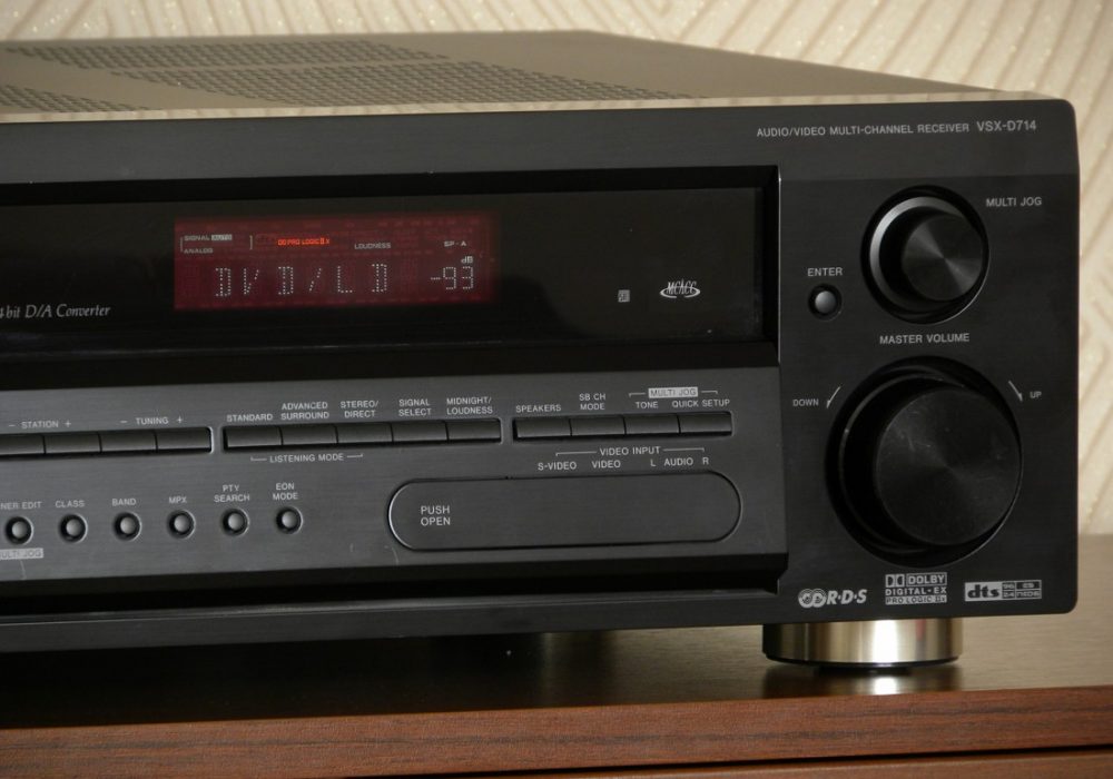 PIONEER VSX-D714 AV功率放大器