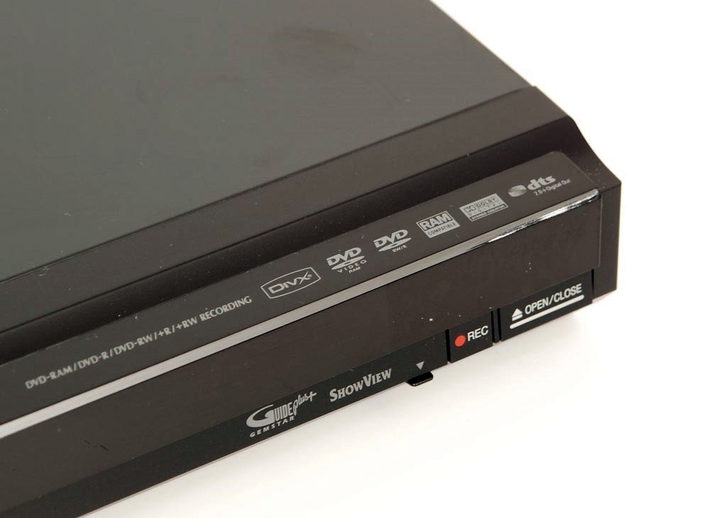 Panasonic DMREH575 DVDRekorder Lark Club