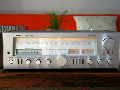 Nikko NR-1219 收音机