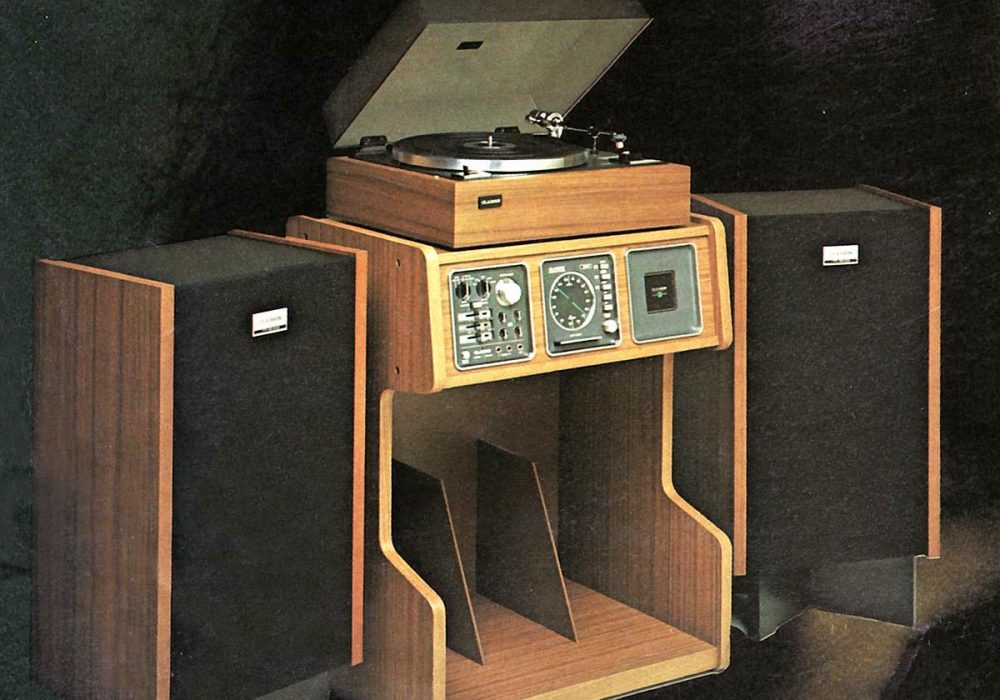 Clarion Fashionable Stereo