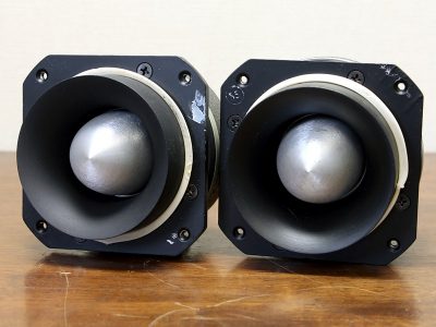 JBL 2402 高音单元