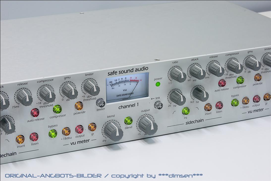 SAFE SOUND AUDIO Lark Club