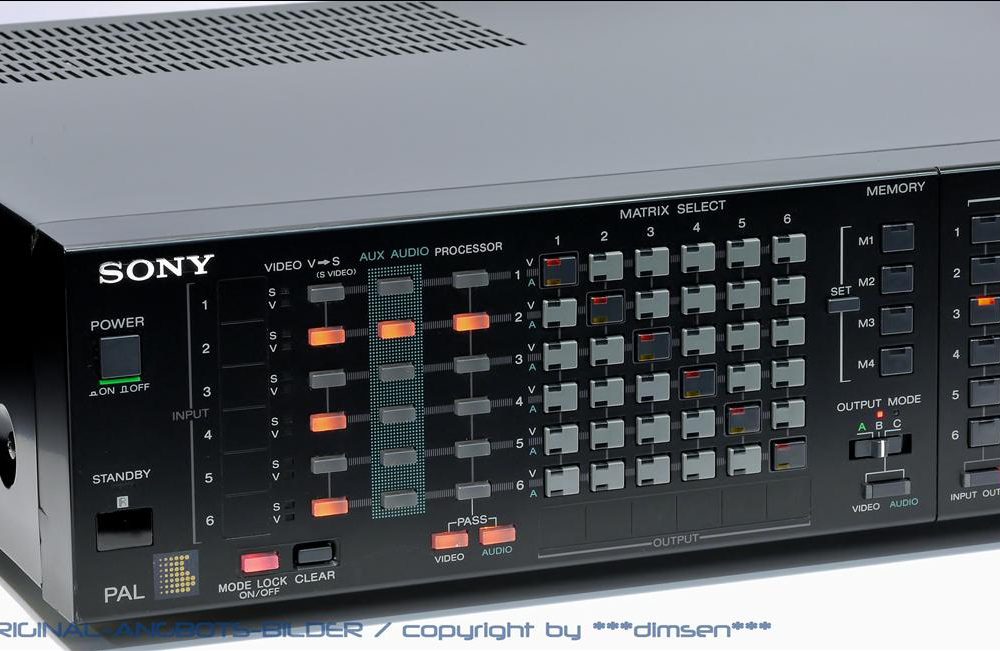 索尼 SONY SB-V3000 音视频信号分配器