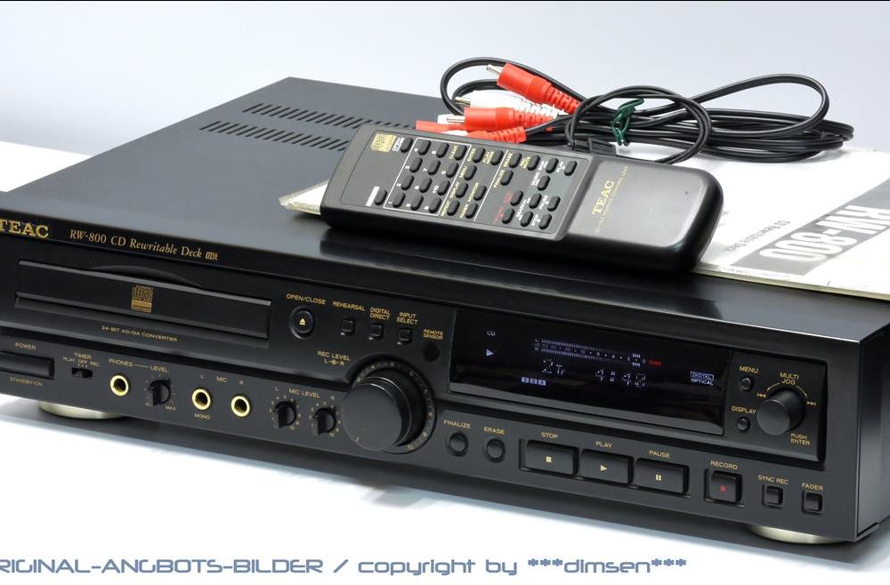 TEAC RW-800 CD录音机