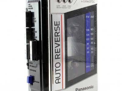 PANASONIC RX-SA70 便携 Stereo 磁带播放机 with AM/FM Radio FOR Parts