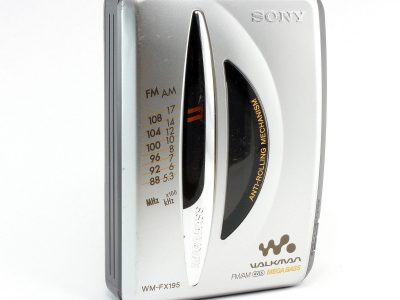 SONY WM-FX195 随身听 AM/FM Stereo 磁带播放机 For Parts Tape Not Working