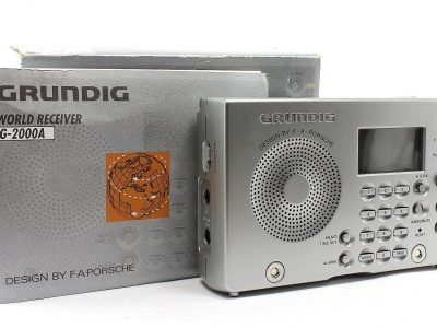 GRUNDIG G-2000A AM/FM/MW/SW1/SW2 便携收音机