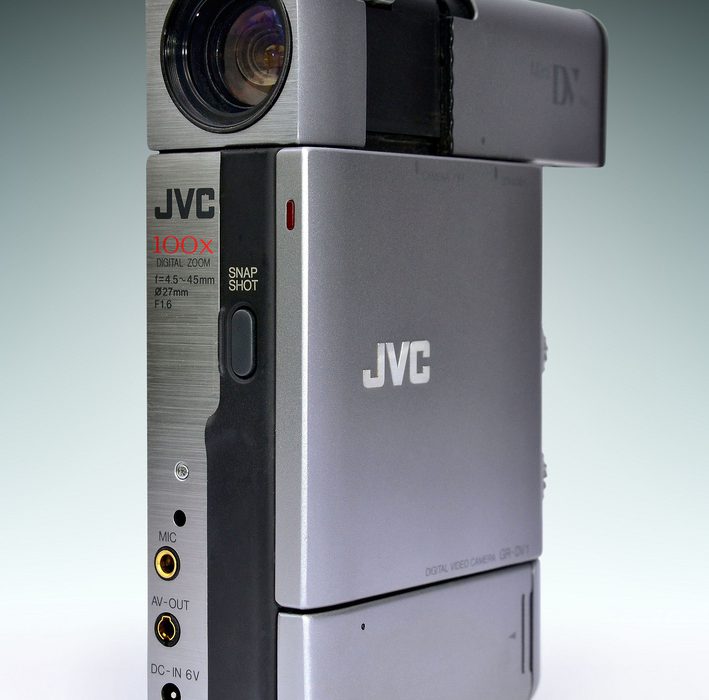 JVC - GR-DV1