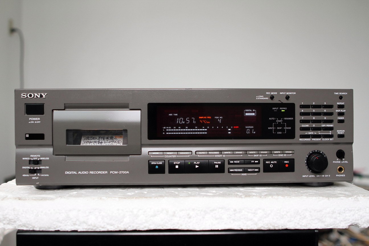 今季一番 ビデオ Panasonic/ J805〕 victor/Sony/8台。 - avaead