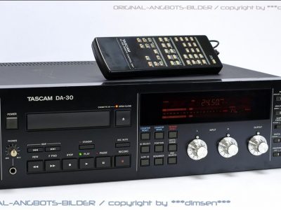 TASCAM DA-30 专业卡座