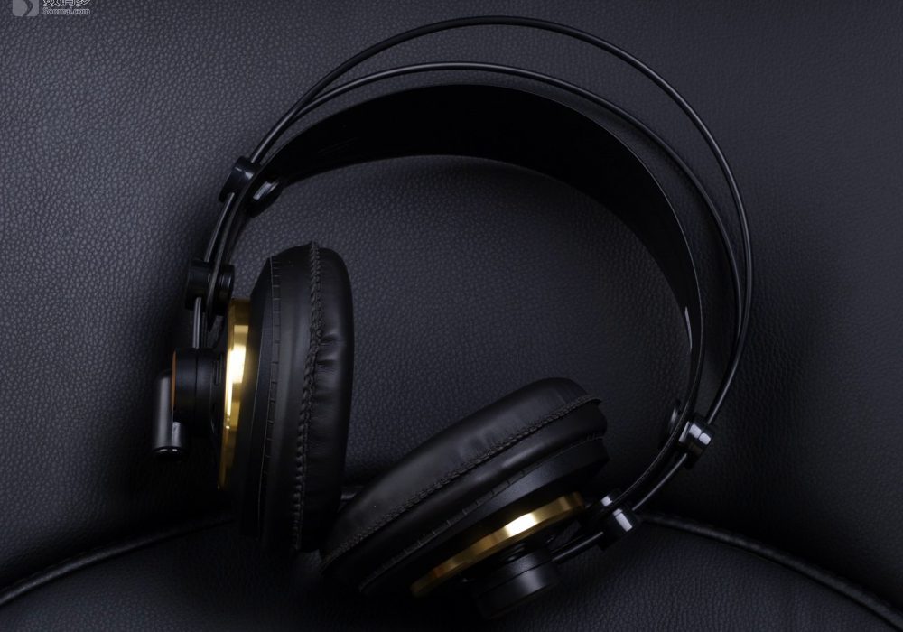 爱科技 AKG K240 Studio 头戴式耳机