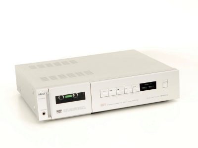 Akai GX-F91 卡座