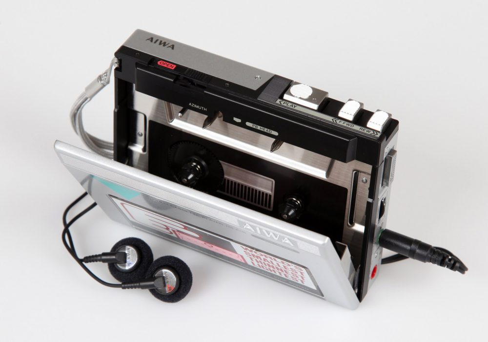 爱华 AIWA HS-P05 磁带随身听 (1983)