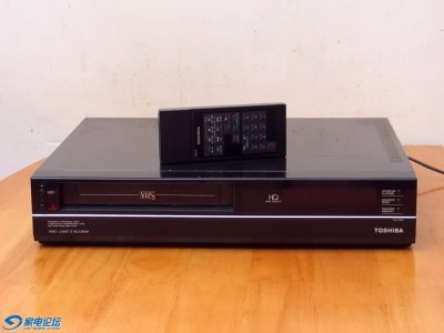 东芝 Toshiba V-94C VHS录像机