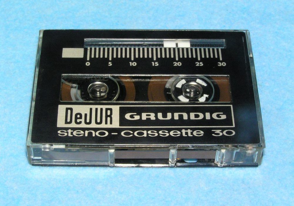 根德 GRUNDIG DeJUR Execumate 微型磁带录音机