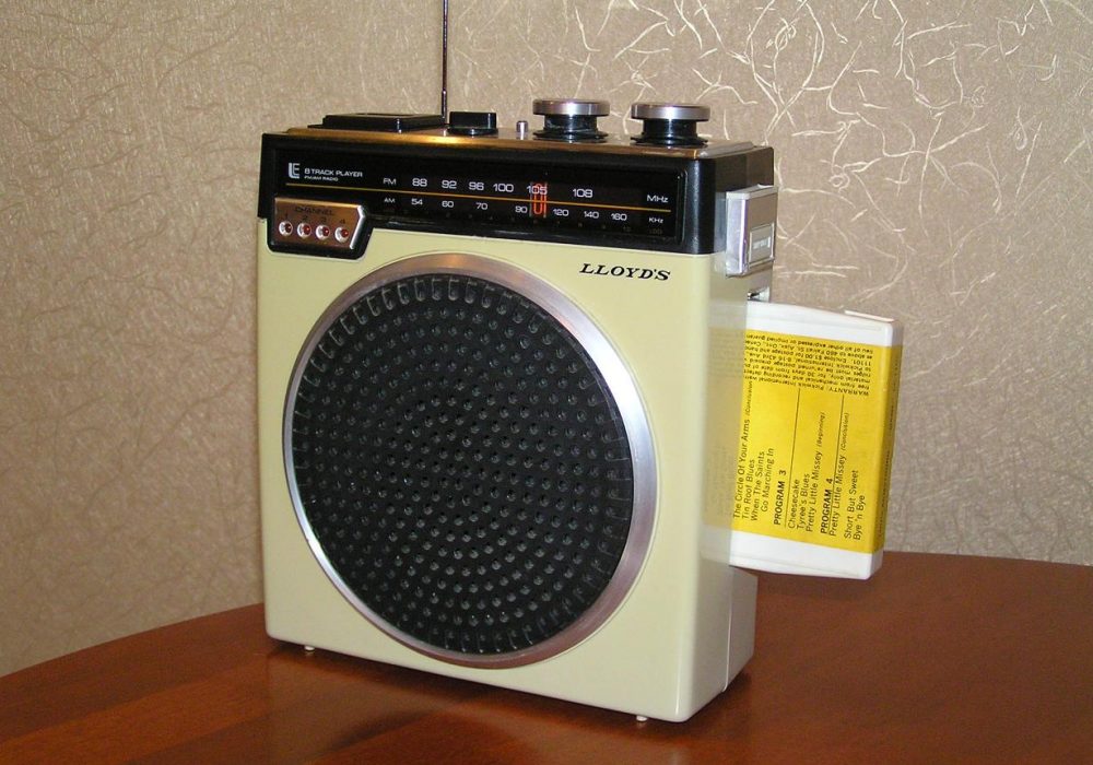 Lloyd’s 8轨磁带 收录机