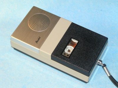 Norelco LFH-0085 磁带录音机