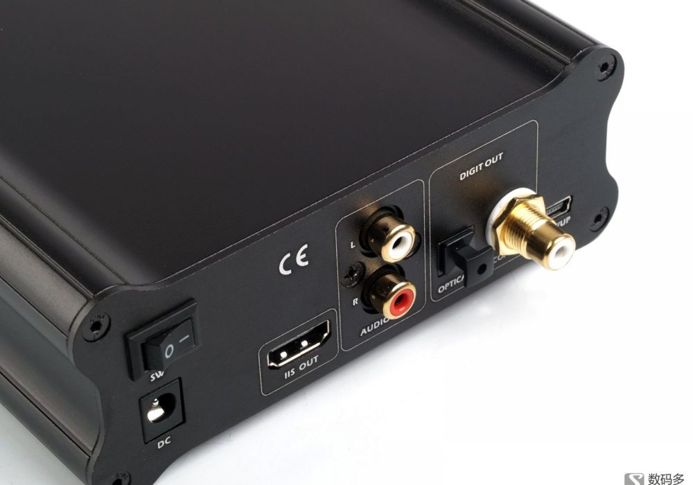 Aune X5A 数字音频播放器 - 背部接口