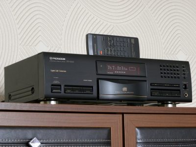 PIONEER PD-S702 CD播放机