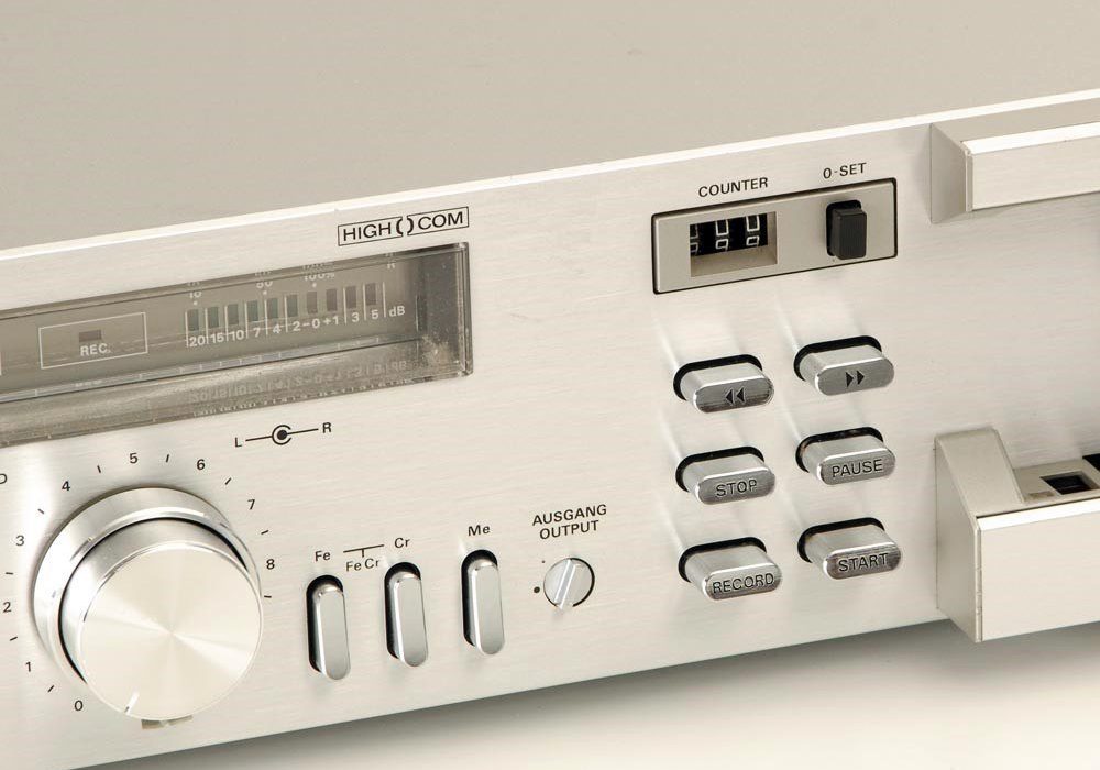 Grundig CF-5100 卡座