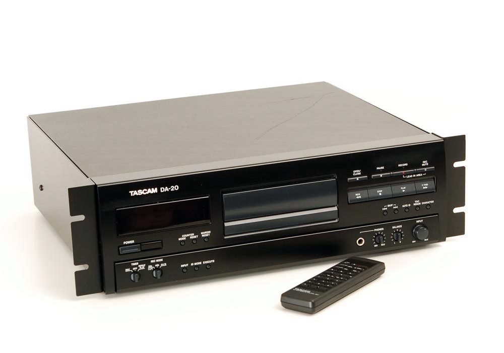 TASCAM DA-20 CD播放机