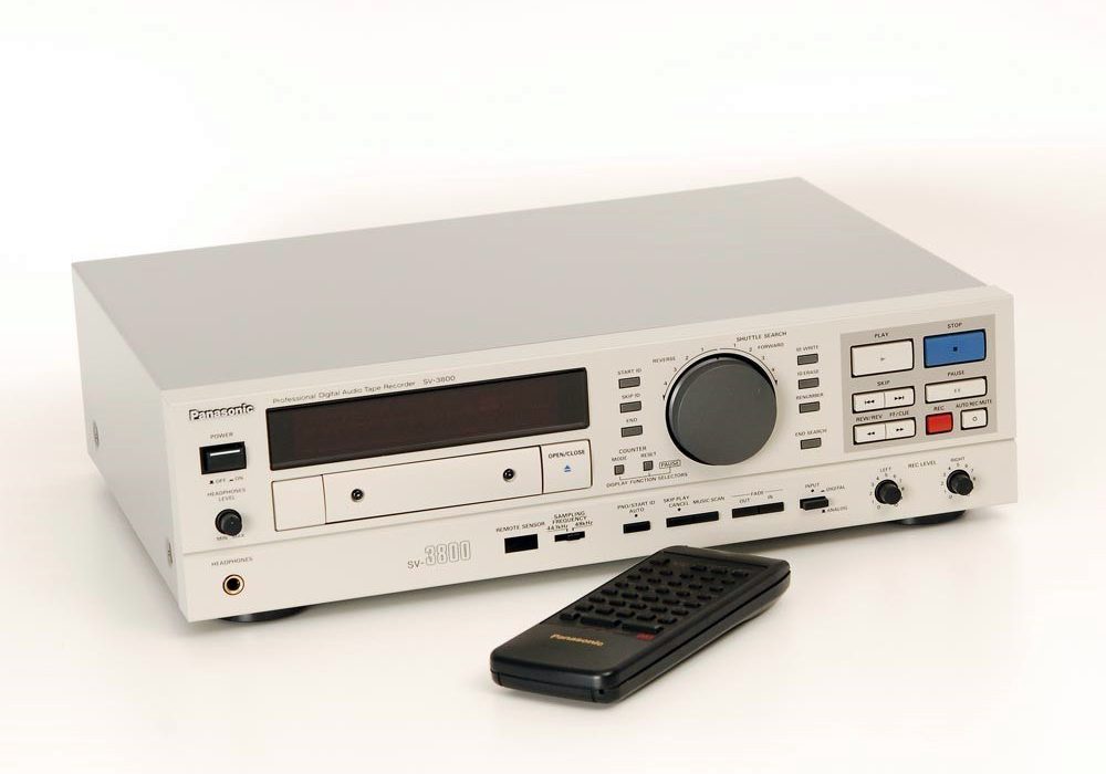 Panasonic SV-3800 DAT播放机