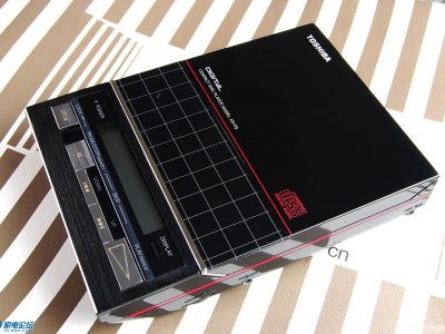 东芝CD机 Toshiba XR-P9