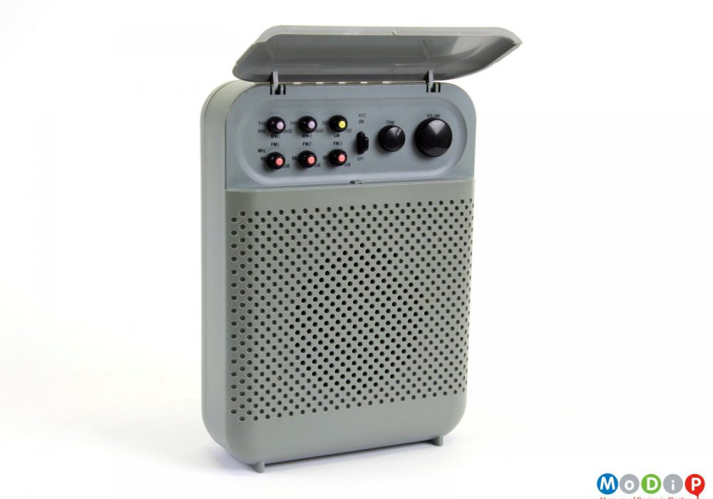 Ross RE 5500 radio