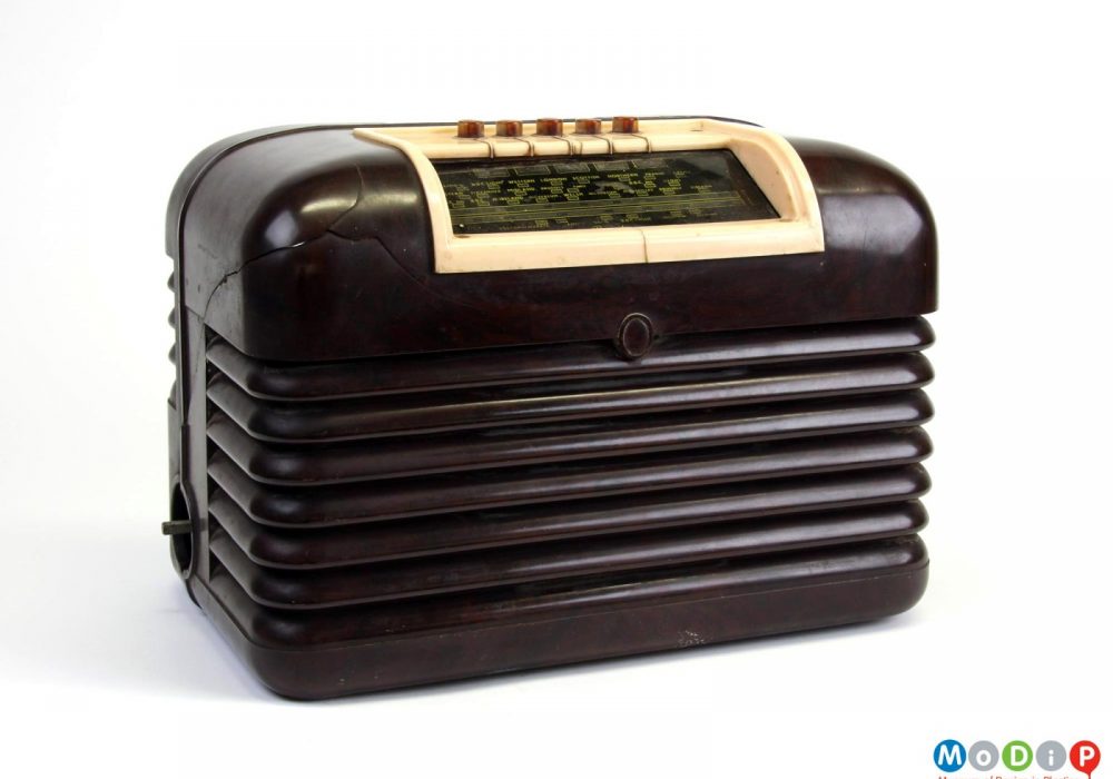 Bush DAC10 收音机