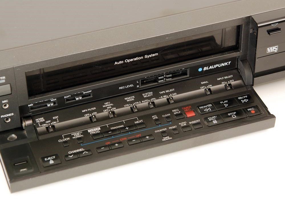 Blaupunkt RTV-820 录像机