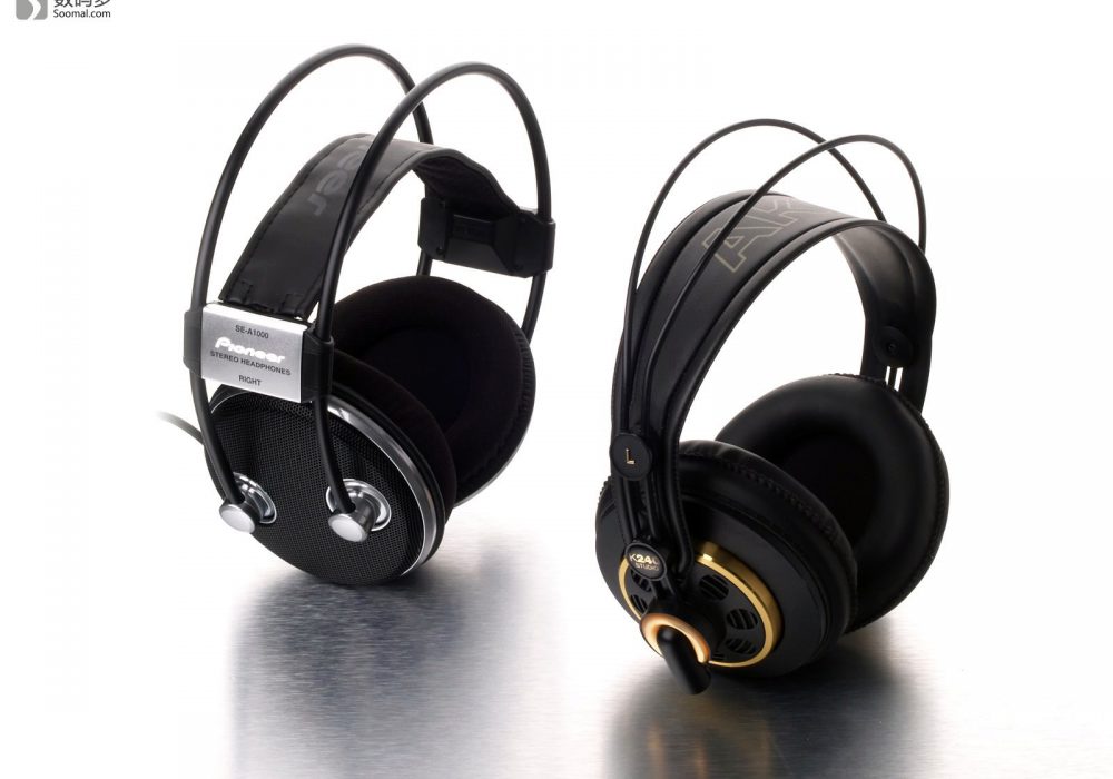 Pioneer 先锋 SE-A1000 头戴式耳机 - 和AKG K240S 对比