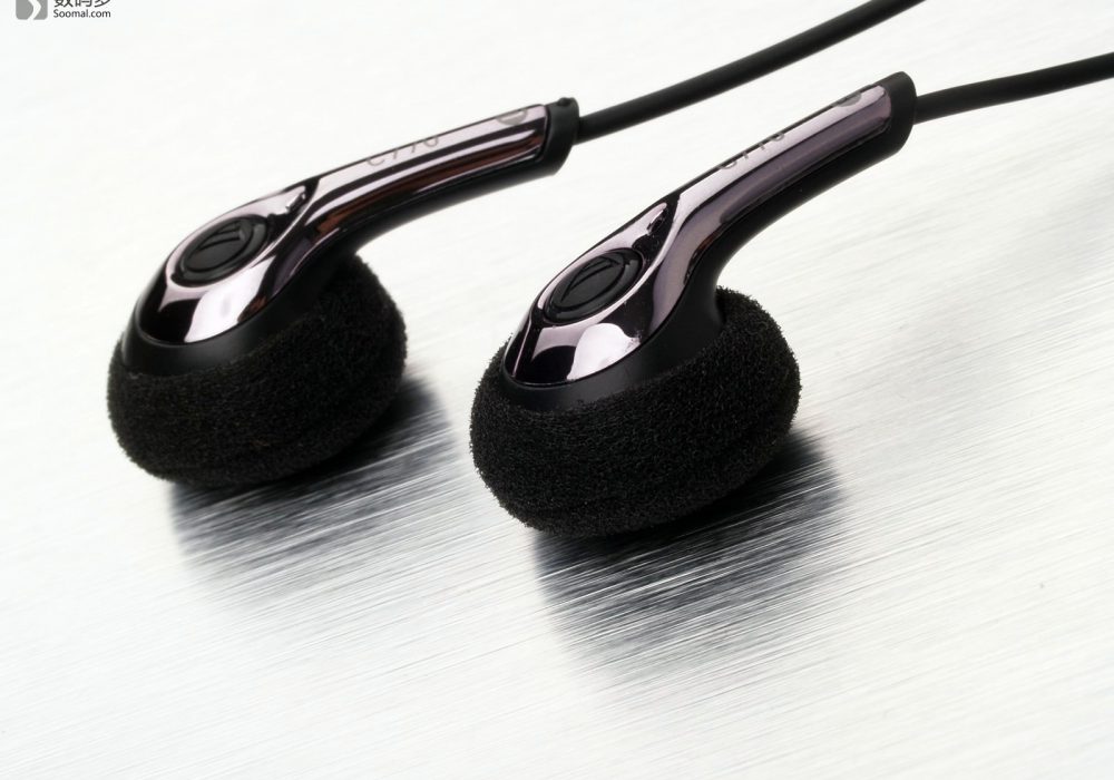 Audio-Technica 铁三角 ATH-C770 耳塞式耳机 - 加装附赠的海绵套