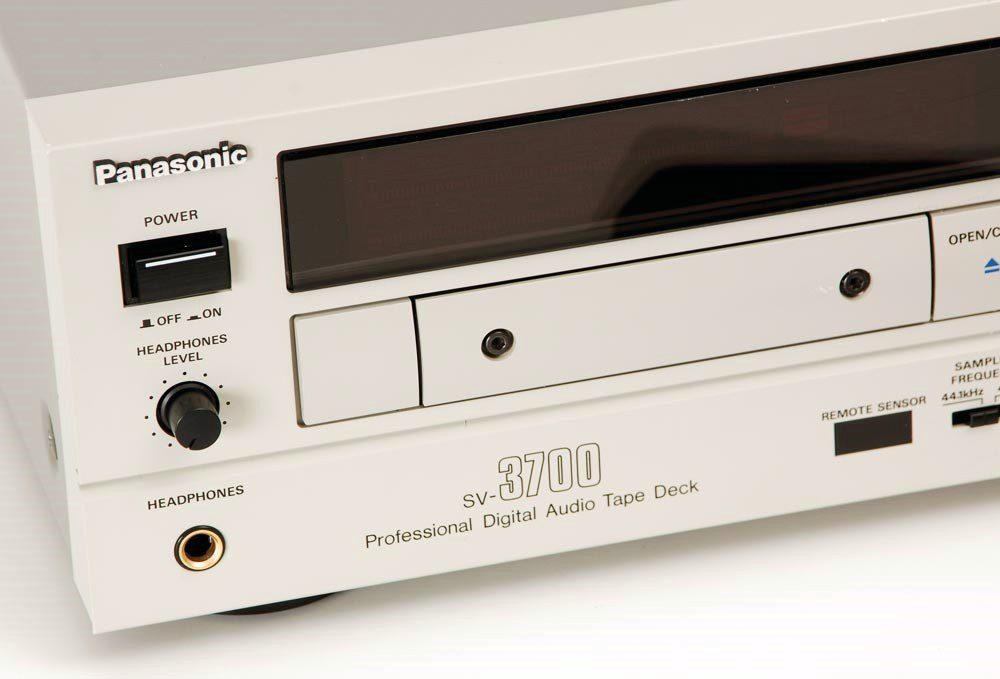 Panasonic SV-3700 DAT播放机