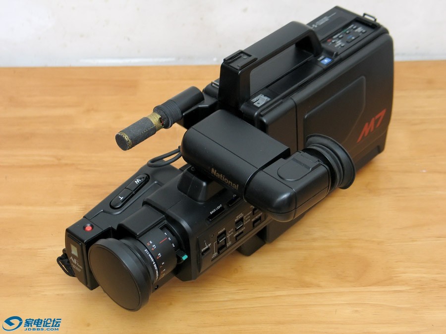 松下 Panasonic M7 老式专业摄像机