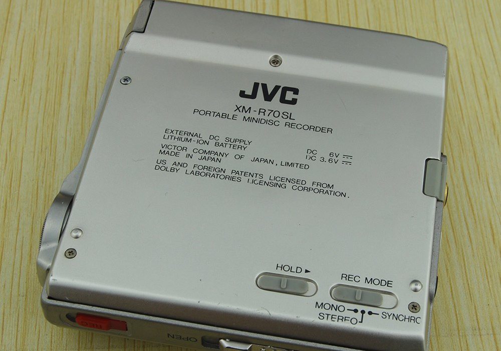 JVC XM-R70SL MD随身听