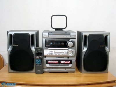 爱华 aiwa NSX-K370 组合音响 三碟连放CD机卡座收音机
