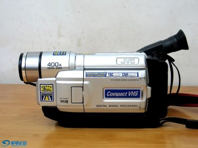 JVC GR-FXM37E 摄像机 VHS-C 磁带DV