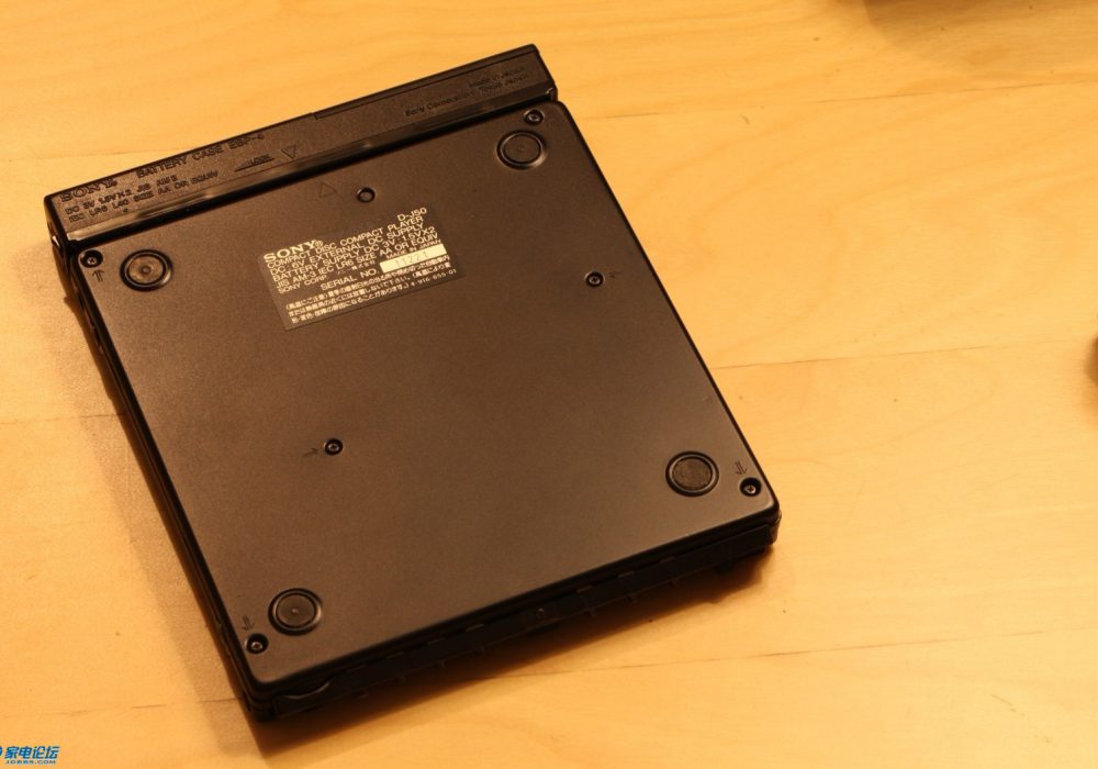 索尼 SONY D-J50 CD随身听，WM-F2 磁带随身听