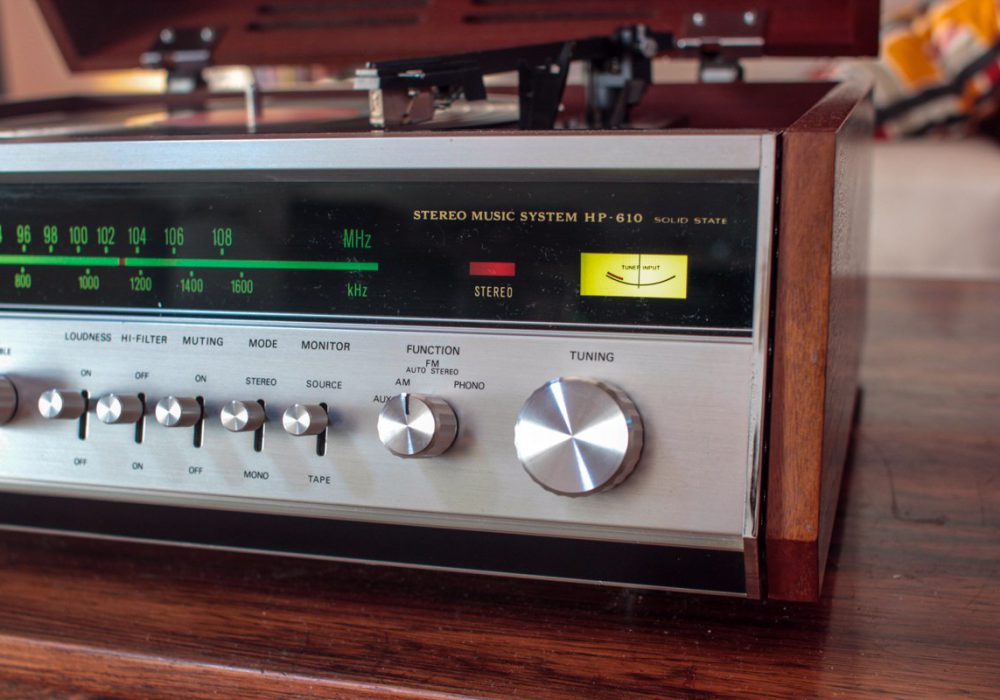 索尼 SONY HP-610 All in One 收音机 and 黑胶唱机