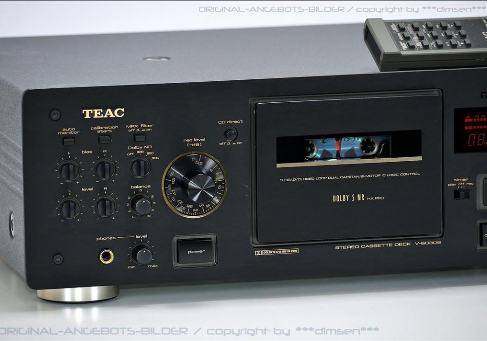 黑色 TEAC V-6030S 三磁头卡座