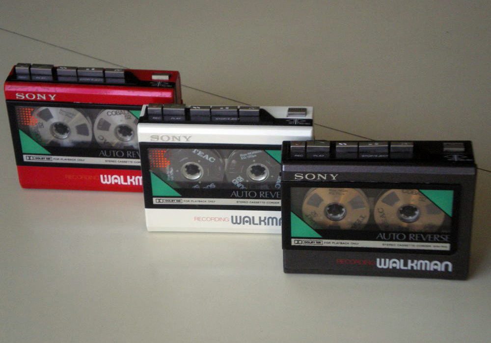索尼 SONY R-15 WALKMAN 磁带随身听