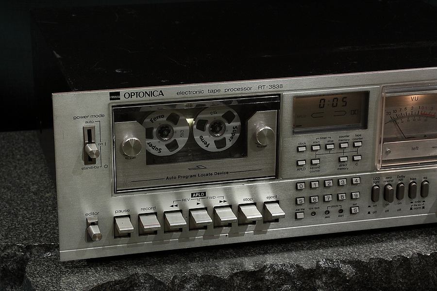 夏普 SHARP OPTONICA RT-3838 大表头卡座（1977）