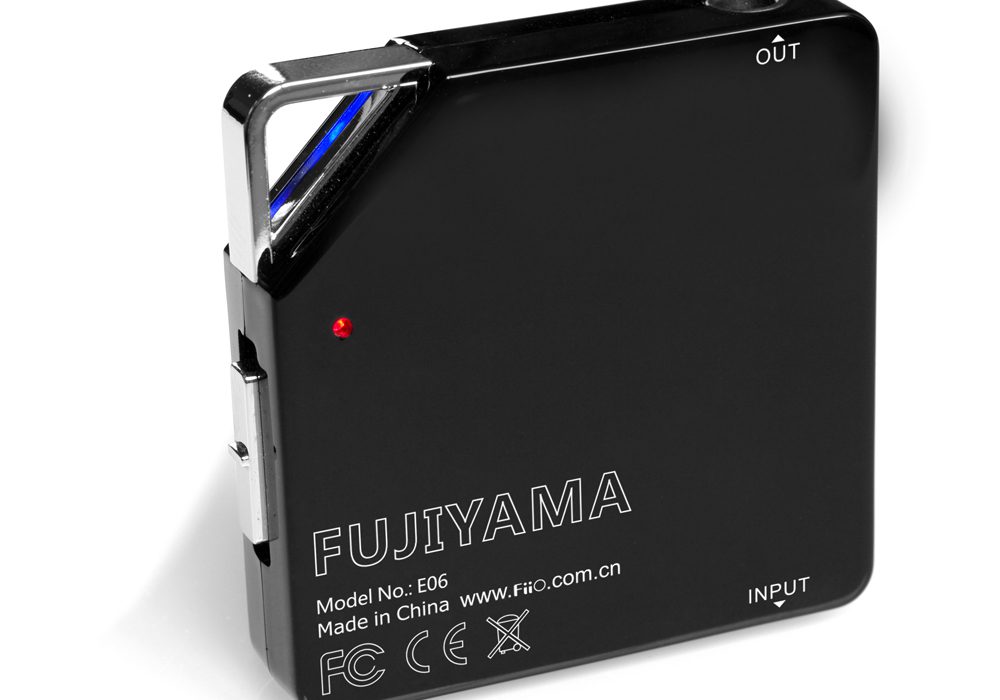 Fiio FUJIYAMAE06 便携耳放 Lark Club