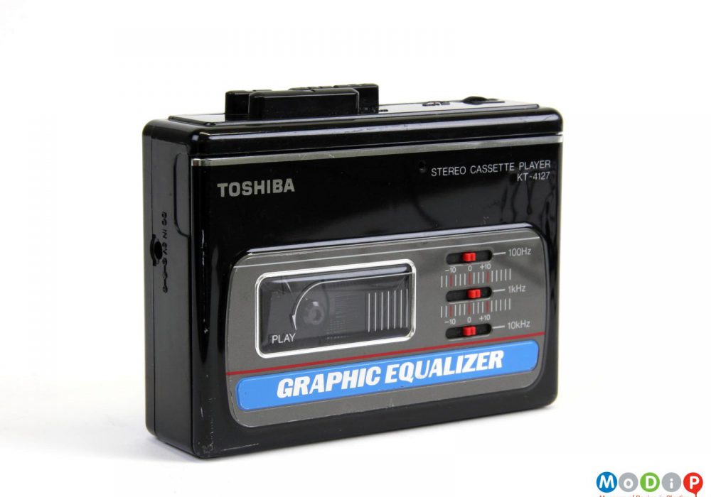 Toshiba KT-4127 personal cassette player
