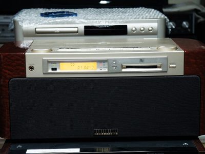 SONY MD-7000 30周年纪念版 CD/磁带/收音 一体机